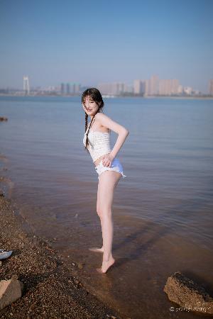 宝贝这样浪点把腿分大点，你敢试试吗？（123）